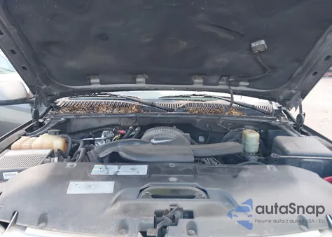 2002 Chevrolet Tahoe Lt из США, поврежденный, VIN 1GNEC13Z52R164248